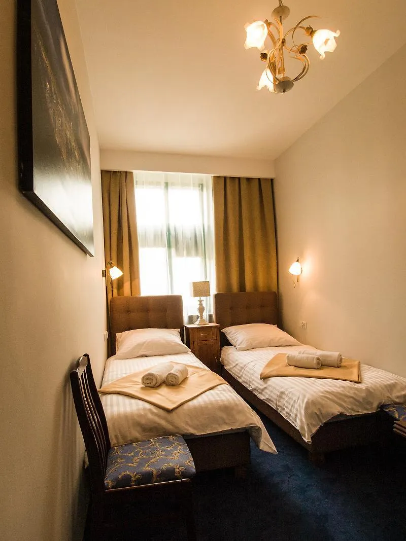 Aparthotel Maargick Kraków 3*,